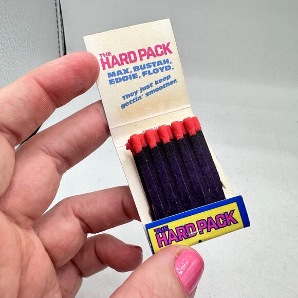 CAMEL HARD PACK Max Eddie Cigarette 1992 RJR Tobacco Co NC Matchbook - Picture 2 of 4